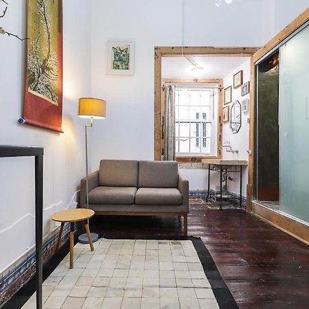 Downtown Vintage Suites By Homing Lisbona Esterno foto