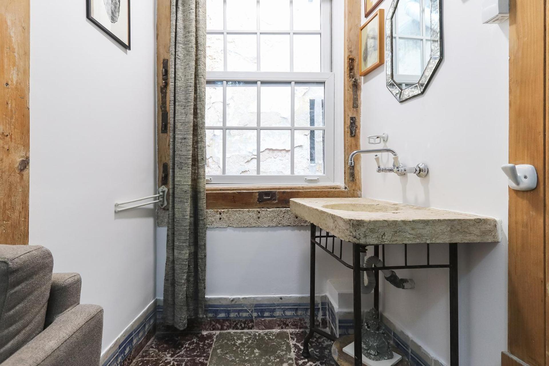 Downtown Vintage Suites By Homing Lisbona Esterno foto