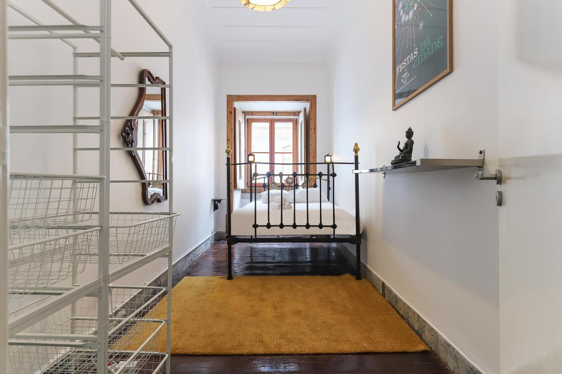 Downtown Vintage Suites By Homing Lisbona Esterno foto