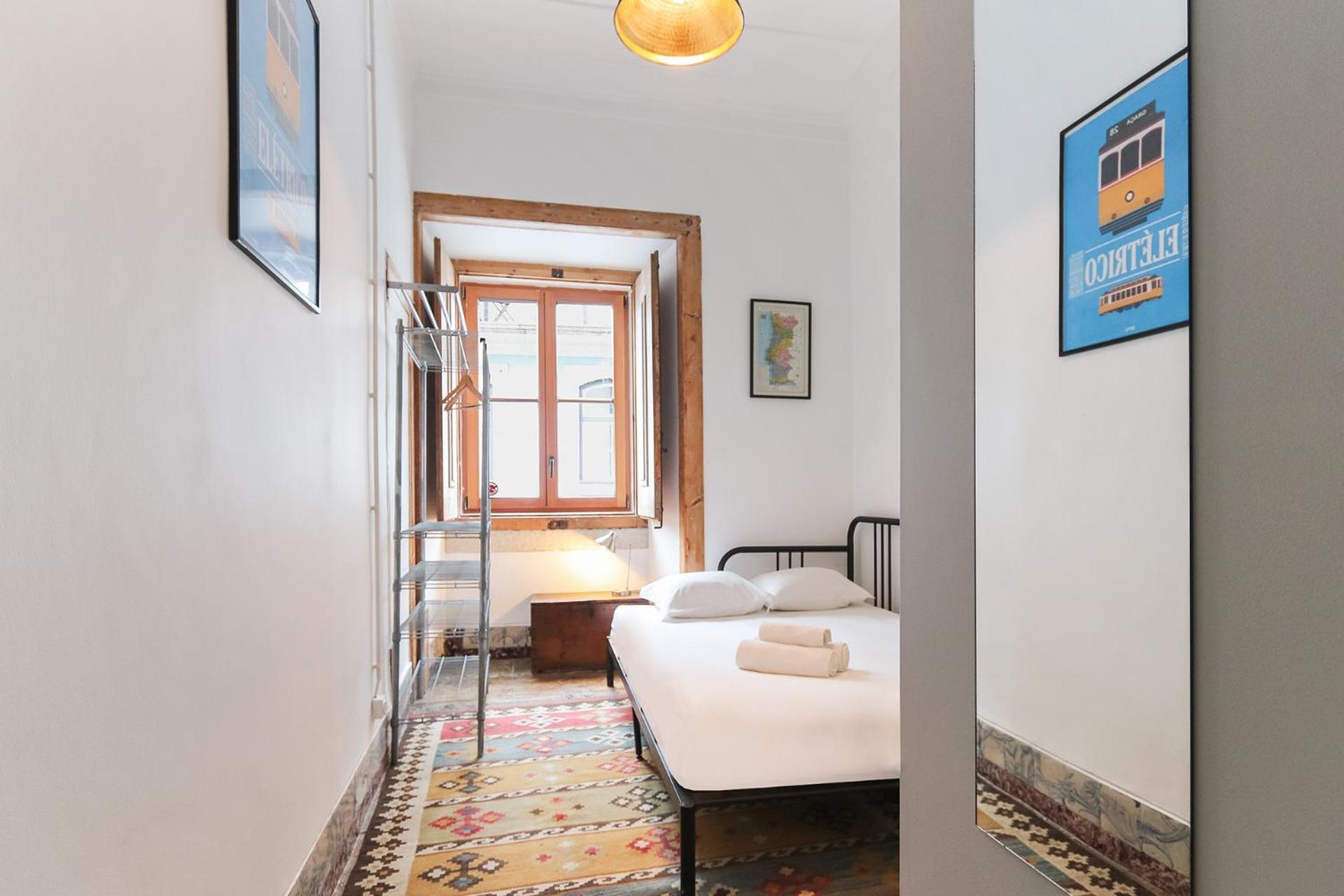 Downtown Vintage Suites By Homing Lisbona Esterno foto