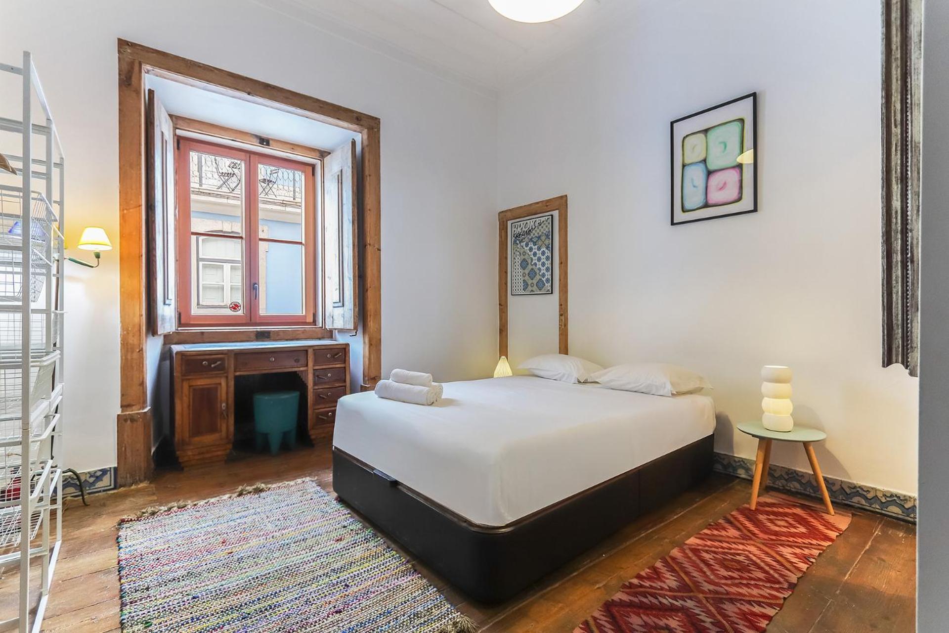 Downtown Vintage Suites By Homing Lisbona Esterno foto
