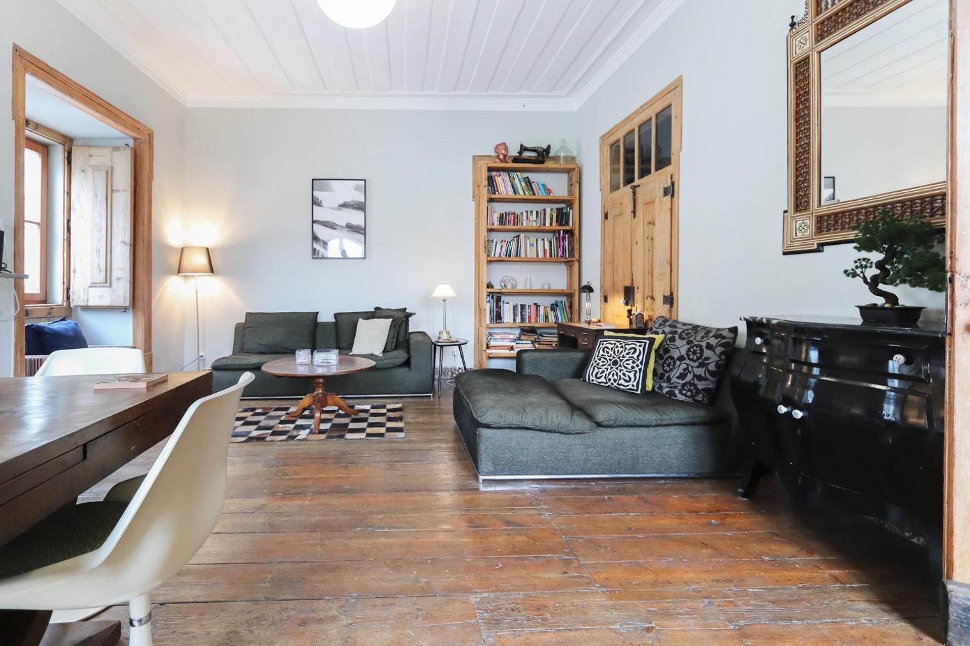 Downtown Vintage Suites By Homing Lisbona Esterno foto