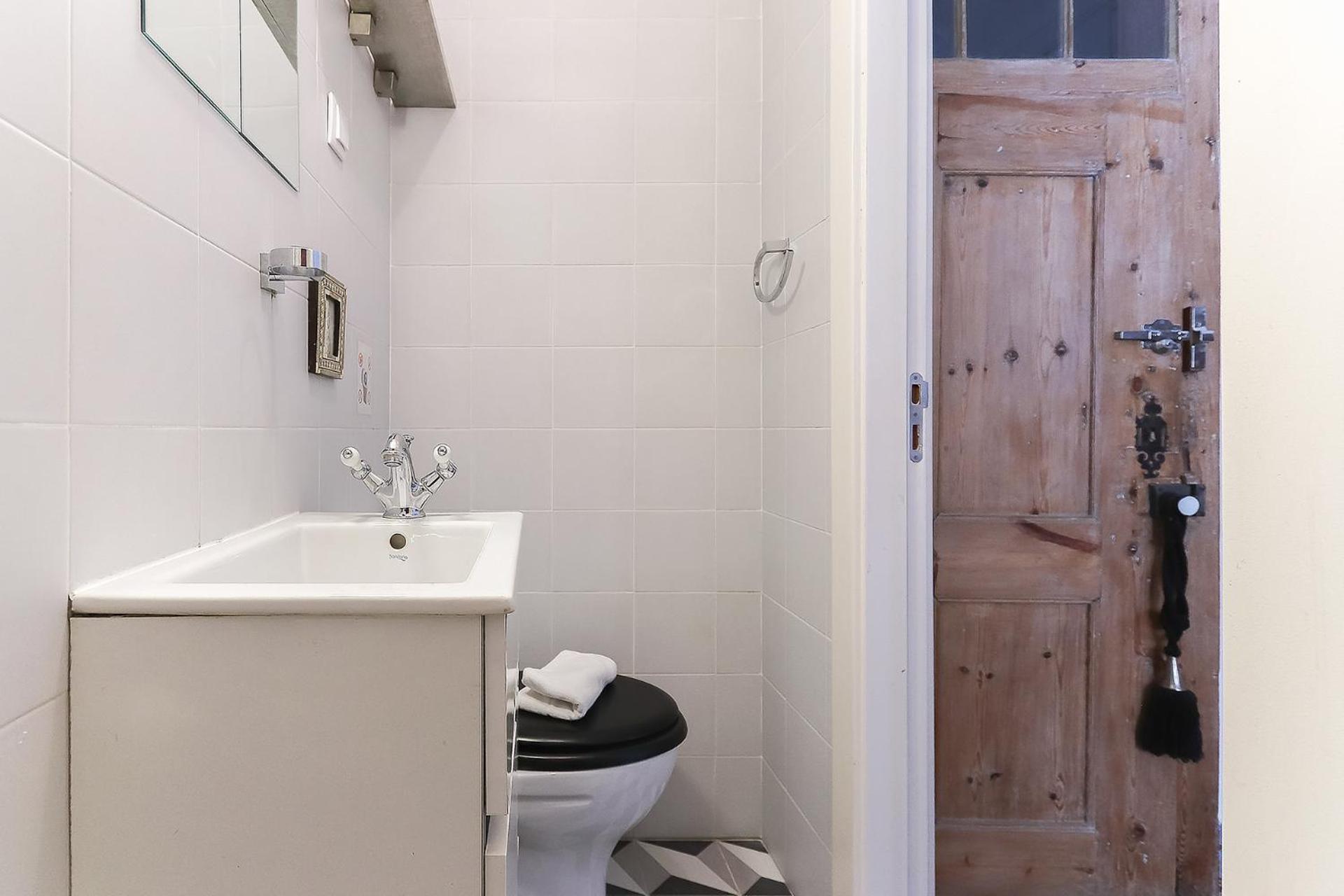 Downtown Vintage Suites By Homing Lisbona Esterno foto